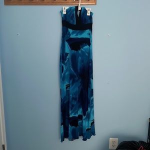 Enfocus Studios Flowy blue maxi dress Size 6